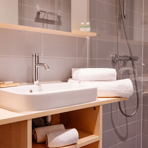 Abbildung des Waschbeckens im Badezimmer